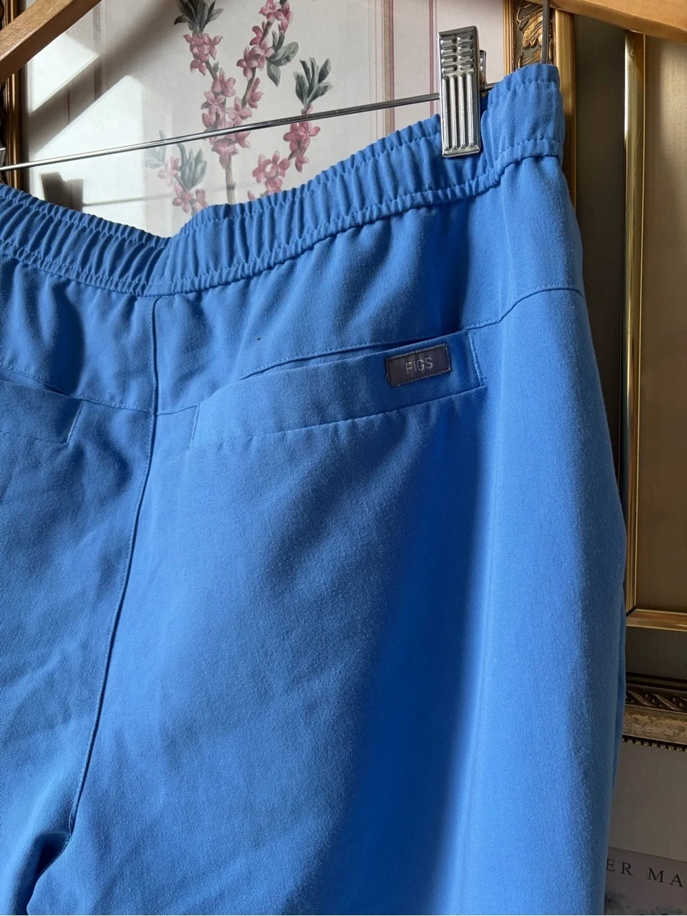 Figs Tansen Casual Scrub Pant Joggers Ciel Blue Medium Short